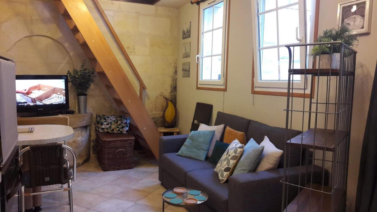 Apartment Joli Petit Loft Dans Echoppe Pierre Centre-ville Bordeaux