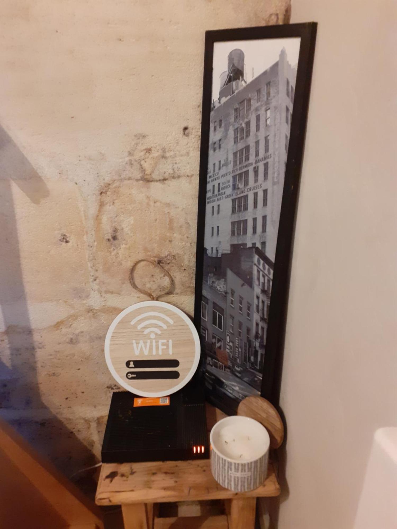 Joli Petit Loft Dans Echoppe Pierre Centre-ville Bordeaux